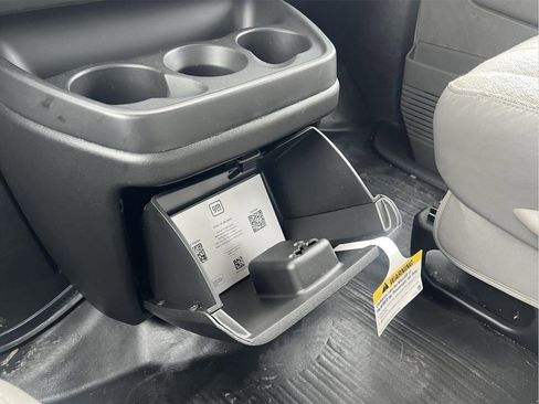 New 2026 Chevrolet Express 3500 w/ Power Convenience Package image 17