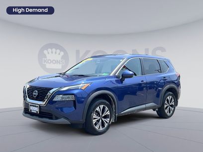Used 2022 Nissan Rogue SV