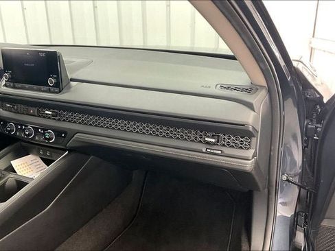 Certified 2024 Honda Accord EX image 18