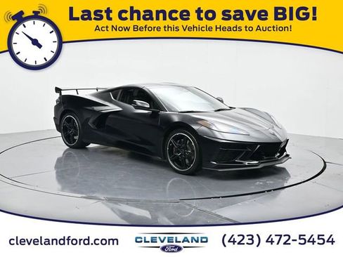 Used 2025 Chevrolet Corvette Stingray Coupe w/ Z51 Performance Package image 1