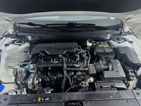 Used 2025 Kia K4 LXS image 33