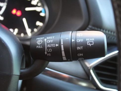 Used 2023 MAZDA CX-5 Signature image 20