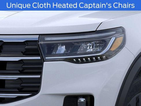 New 2026 Ford Explorer Active w/ Active Comfort Package image 18