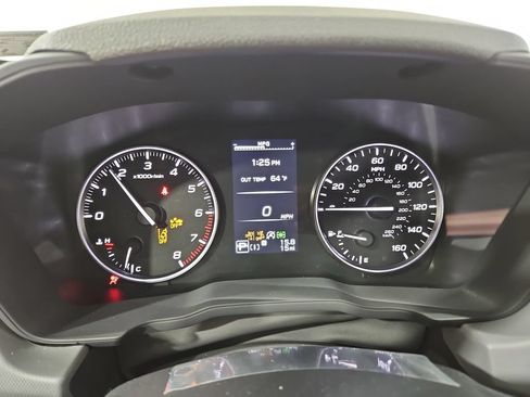 New 2026 Subaru Crosstrek 2.5i Limited w/ Crosstrek Mirror Package AWD/4WD image 16