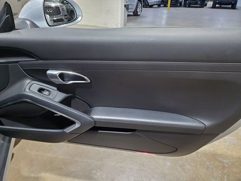 Used 2015 Porsche 911 Carrera RWD image 17