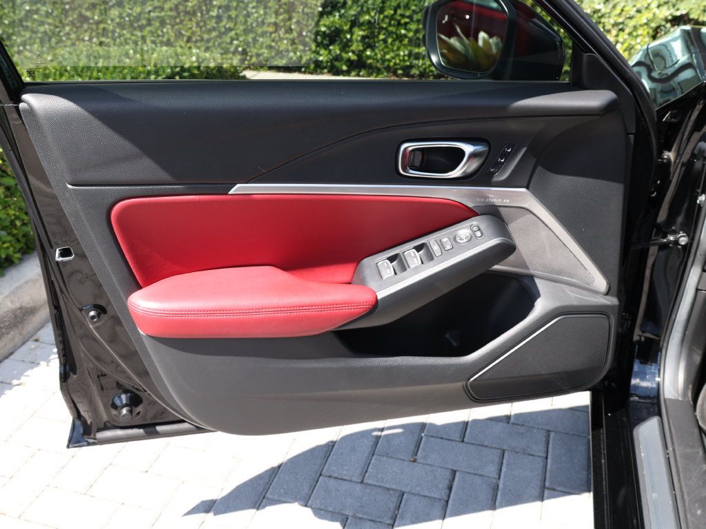 Used 2025 Acura Integra A-Spec w/ Technology Package FWD image 11