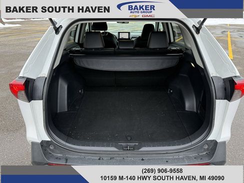 Used 2024 Toyota RAV4 Adventure image 8