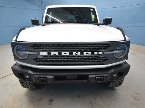 Used 2023 Ford Bronco Badlands w/ Sasquatch Package image 28