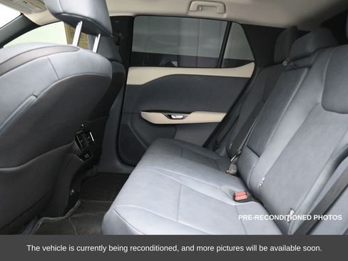 Used 2023 Lexus RZ 450e Premium image 18