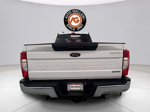 Used 2021 Ford F250 XL w/ Power Equipment Group AWD/4WD image 4