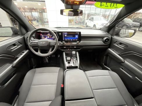 Used 2024 Chevrolet Colorado Trail Boss w/ Advanced Trailering Package image 8