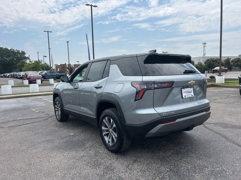 New 2026 Chevrolet Equinox LT w/ Convenience Package II image 5