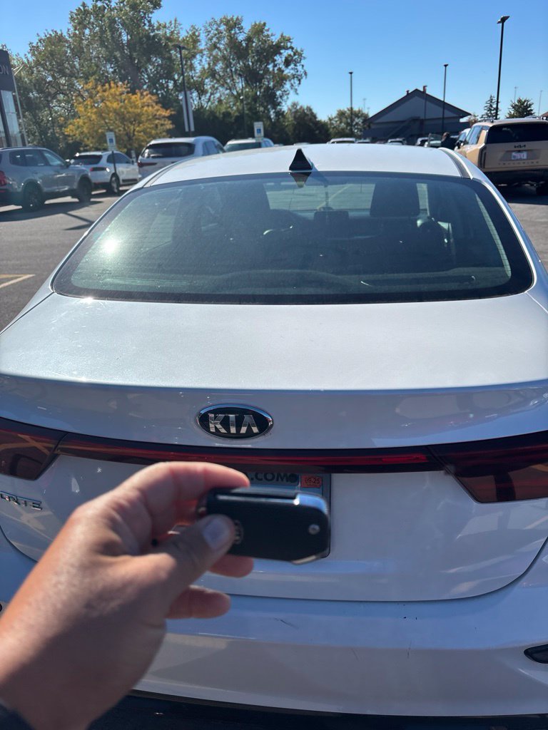 Used 2021 Kia Forte LXS FWD image 4