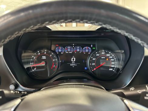 Used 2021 Chevrolet Camaro SS image 23