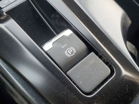 Used 2026 Subaru Forester Premium image 33