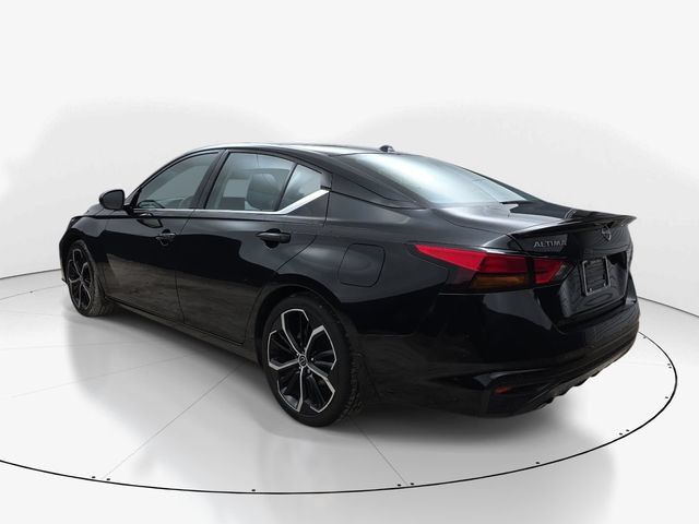Used 2024 Nissan Altima 2.5 SR w/ SR Premium Package FWD image 8