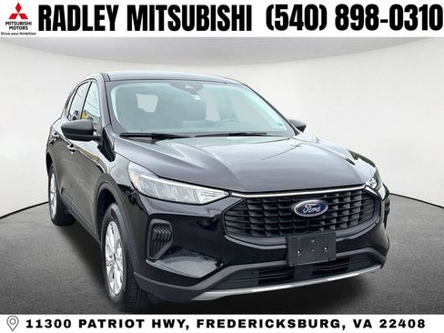 Used 2025 Ford Escape Active AWD/4WD image 21