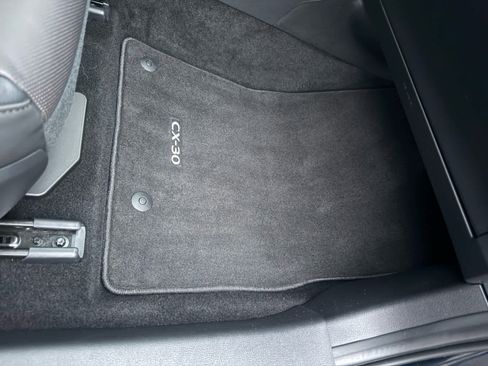 Certified 2025 MAZDA CX-30 AWD 2.5 S w/ Premium Package image 9