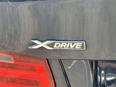 Used 2014 BMW 320i xDrive Sedan AWD/4WD image 9