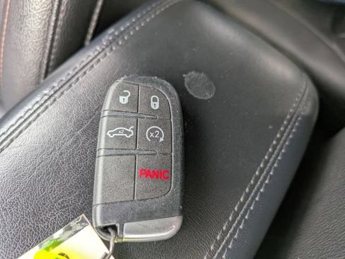 Used 2024 Jeep Compass Limited AWD/4WD image 33
