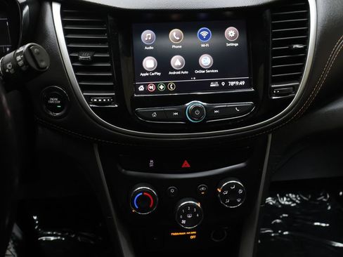 Used 2022 Chevrolet Trax LT w/ Driver Confidence Package AWD/4WD image 21