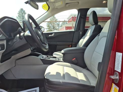 Certified 2024 Ford Escape Platinum image 14