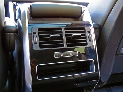Used 2015 Land Rover Range Rover Sport HSE AWD/4WD image 29