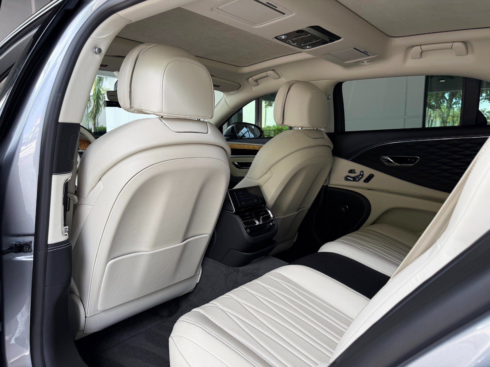 Used 2020 Bentley Flying Spur W12 AWD/4WD image 29