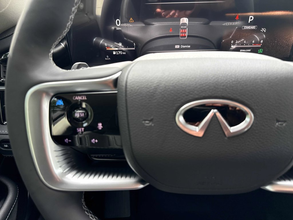 New 2027 INFINITI QX80 Luxe w/ Cargo Package RWD image 18