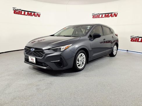 Certified 2025 Subaru Impreza 2.0i image 3