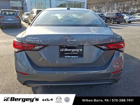 Used 2024 Nissan Sentra SV image 6