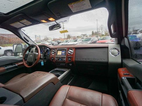 Used 2012 Ford F250 King Ranch w/ King Ranch w/Chrome Pkg image 16