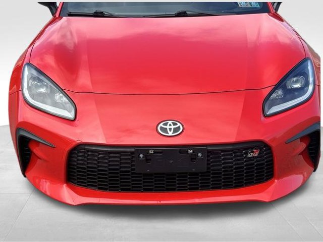 Used 2023 Toyota GR86 Premium RWD image 9