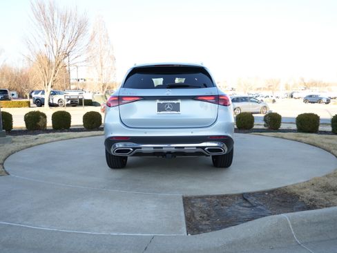 New 2026 Mercedes-Benz GLC 300 4MATIC image 6