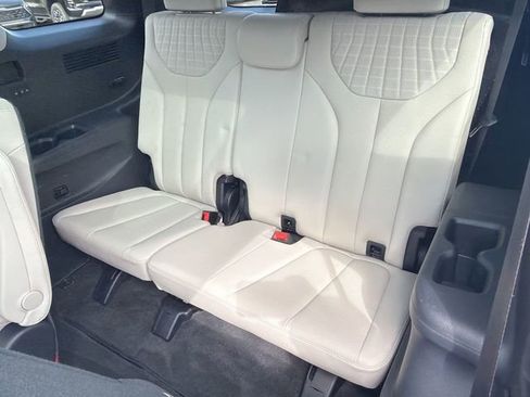 Used 2024 Hyundai Palisade Limited AWD/4WD image 28