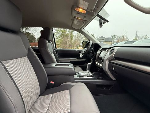 Used 2016 Toyota Tundra SR5 image 26