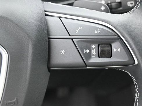 Used 2025 Audi Q7 2.0T Premium Plus w/ Premium Plus Package image 19