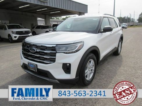New 2026 Ford Explorer Active image 1