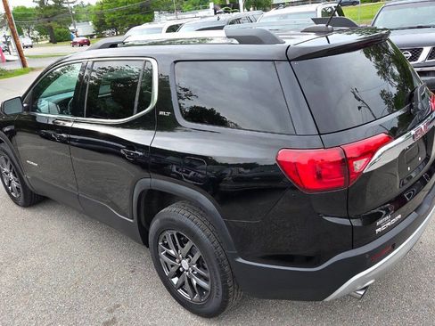 Used 2017 GMC Acadia SLT w/ LPO, Floor Liner Package AWD/4WD image 10