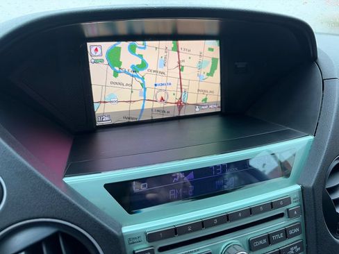 Used 2011 Honda Pilot Touring image 12