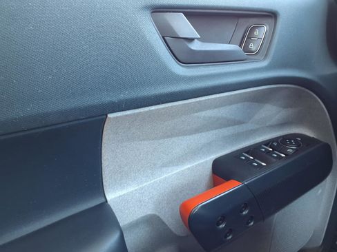 Used 2023 Ford Maverick XLT w/ Equipment Group 300A Standard image 18