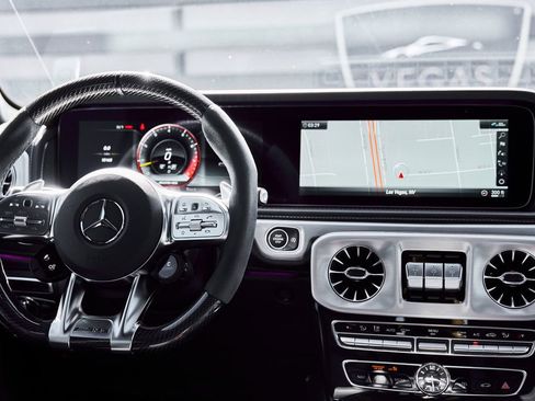 Used 2022 Mercedes-Benz G 63 AMG 4MATIC w/ Seat Comfort Package image 52