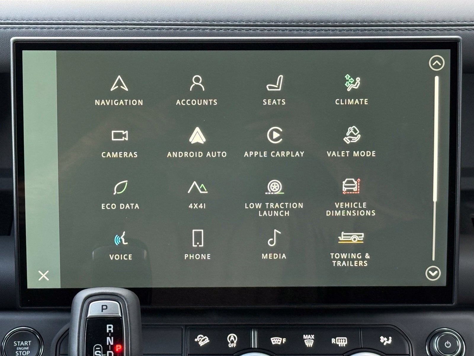 New 2026 Land Rover Defender 110 X-Dynamic SE AWD/4WD image 25