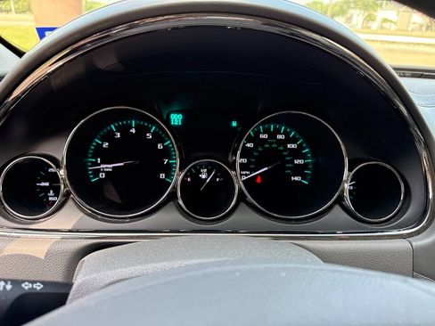 Used 2015 Buick Enclave Leather FWD image 15
