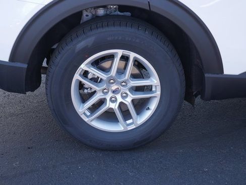 New 2026 Ford Explorer Active image 14