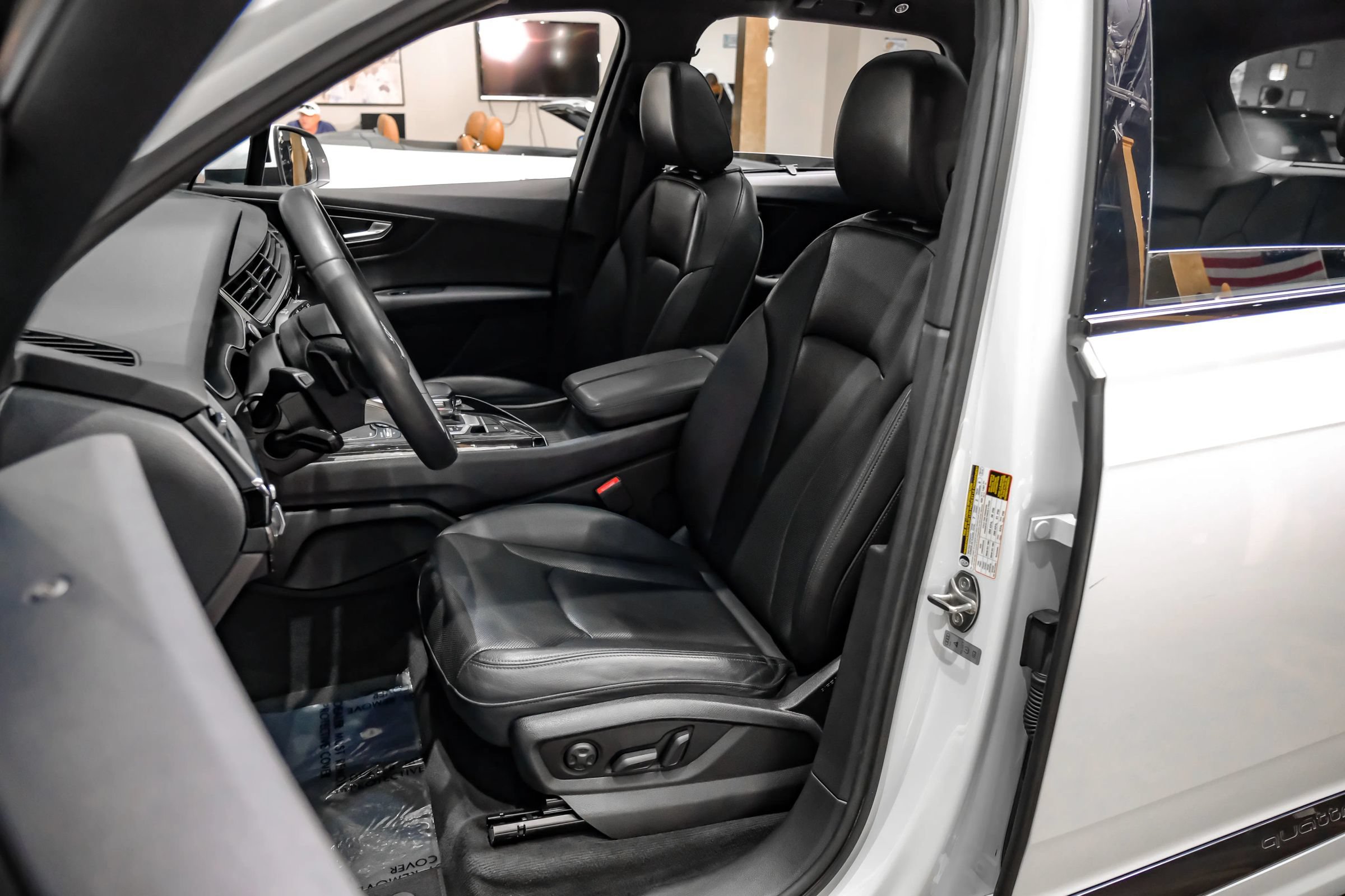 Used 2019 Audi Q7 3.0T Prestige AWD/4WD image 37