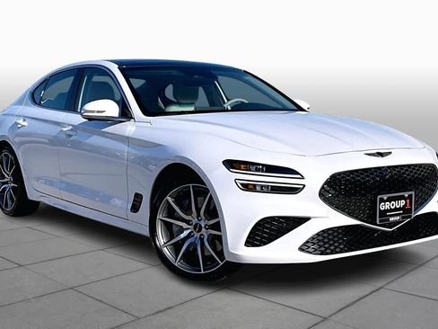 Used 2026 Genesis G70 2.5T Prestige image 3