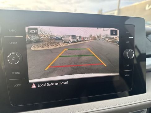 New 2026 Volkswagen Taos SEL AWD/4WD image 16