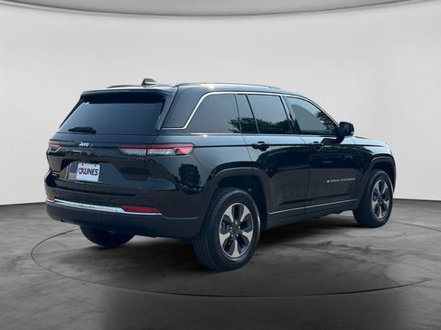 Used 2022 Jeep Grand Cherokee Limited 4xe AWD/4WD image 10