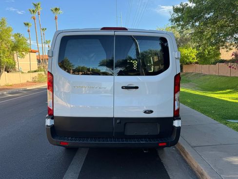 Used 2025 Ford Transit 250 Low Roof w/ Exterior Upgrade Package RWD image 4